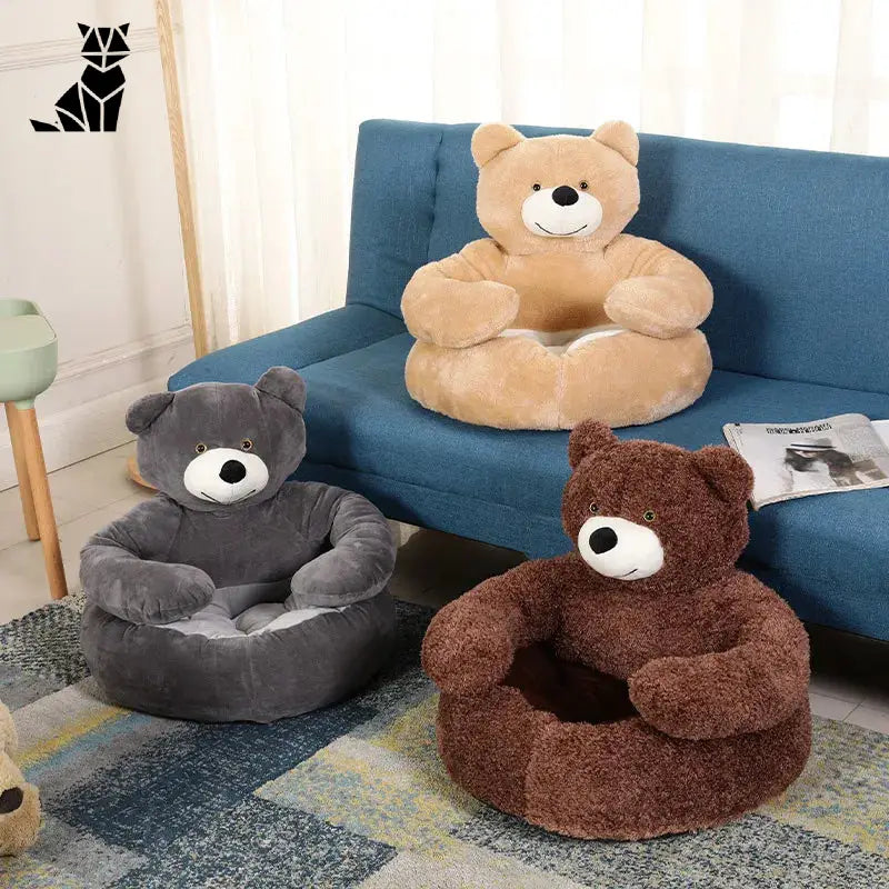 Câlin canapé avec trois ours en peluche sur Soft Winter Nest for Dogs - cozy lit dours